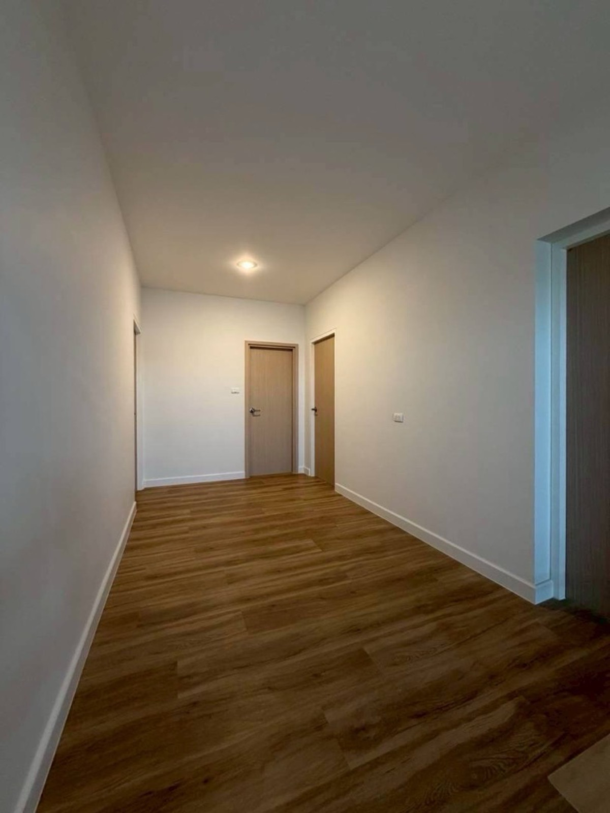 ขายบ้านรัชดา ห้วยขวาง : บ้านสร้างใหม่พร้อมขาย ทำเลใจกลางเมือง