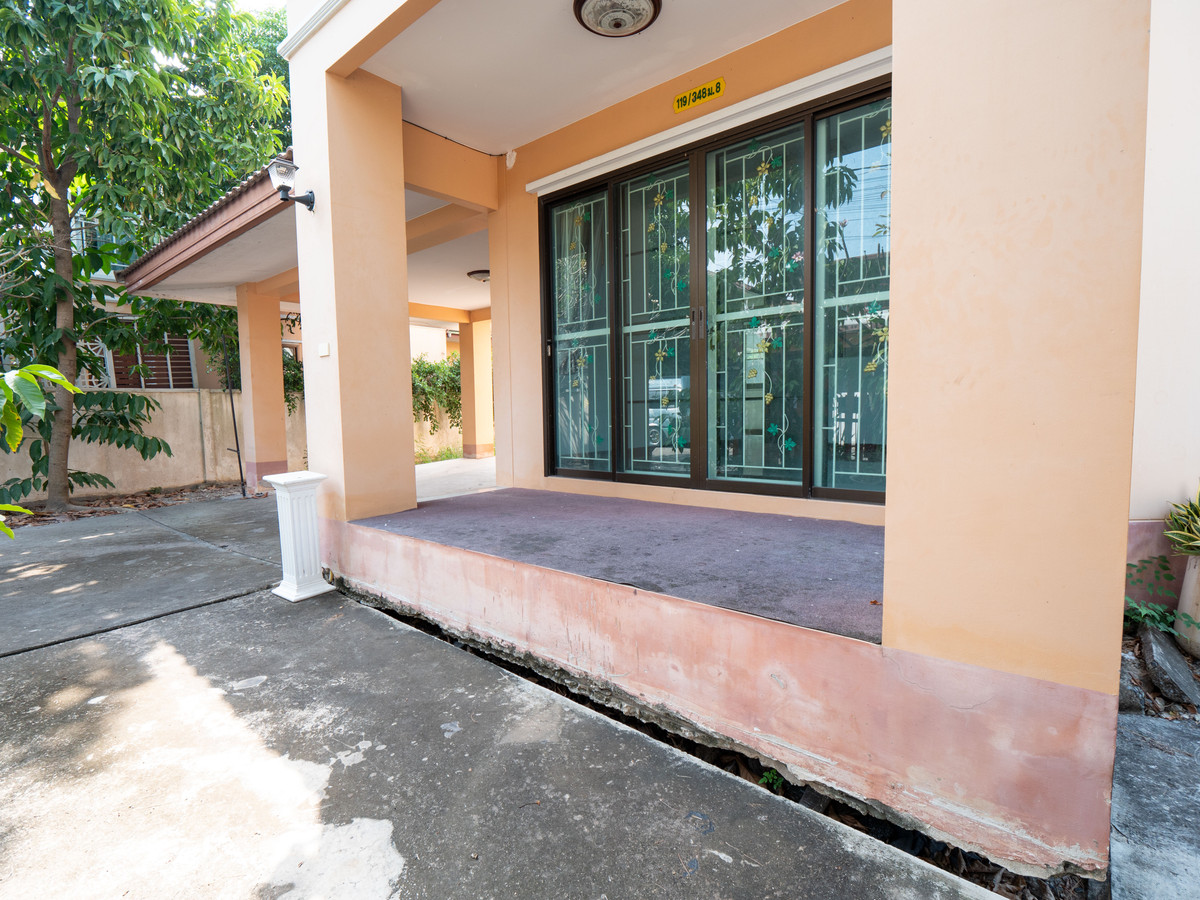 For RentHouseNonthaburi, Bang Yai, Bangbuathong : #Single house for sale #Single house for rent #Fueangsuk Village 5, corner plot 101.9 sq m.