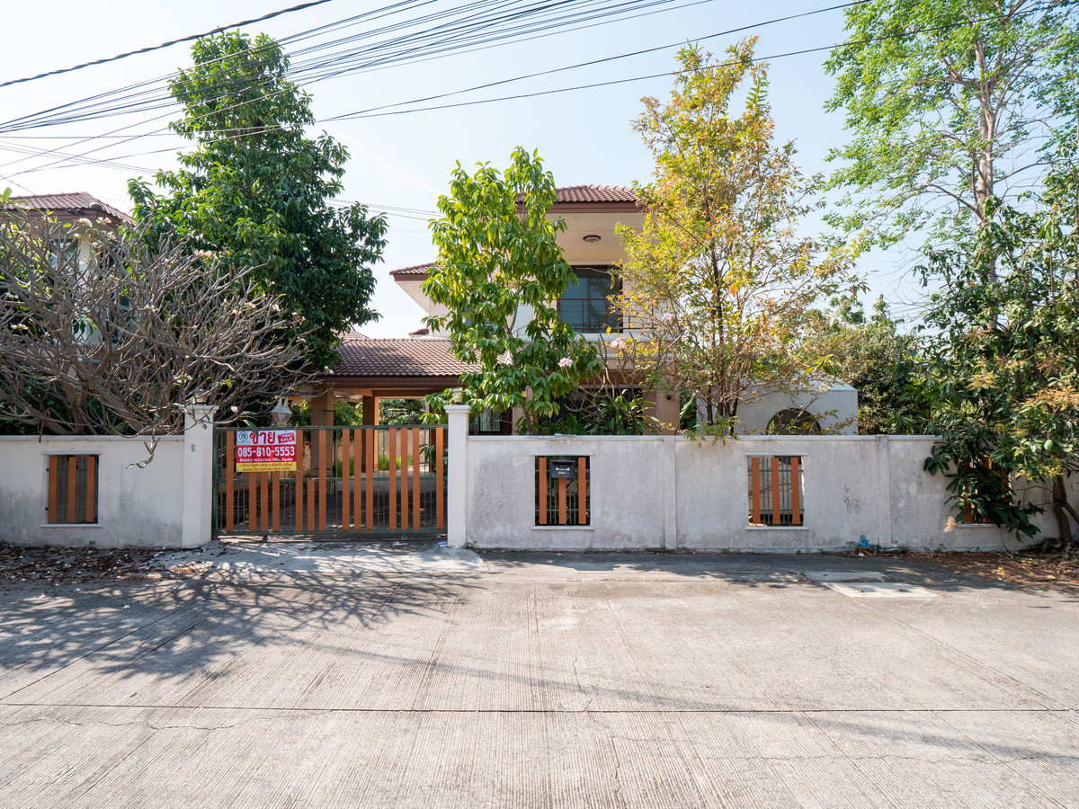 For RentHouseNonthaburi, Bang Yai, Bangbuathong : #Single house for sale #Single house for rent #Fueangsuk Village 5, corner plot 101.9 sq m.