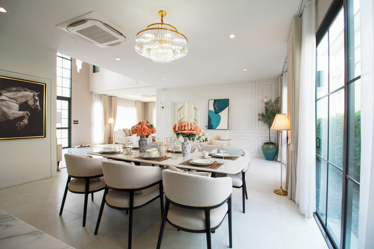 บ้านบางนา แบริ่ง ลาซาล :  บ้านเดี่ยวหรูสไตล์ Georgian เศรษฐสิริ บางนา กม.10 📞092-4252445 Setthasiri Bangna KM.10