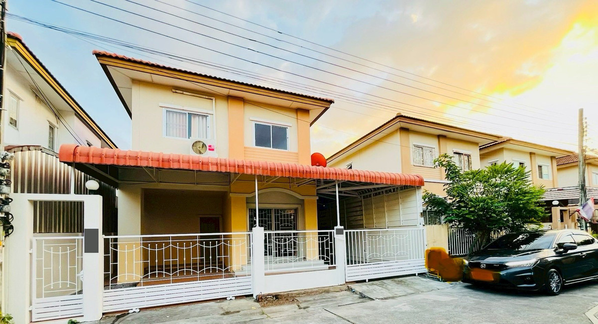 ขายสมุทรปราการ สำโรง : 35ตรว 3นอน2น้ำ บ้านแฝด 2 ชั้น ปัญฐิญา แพรกษา  