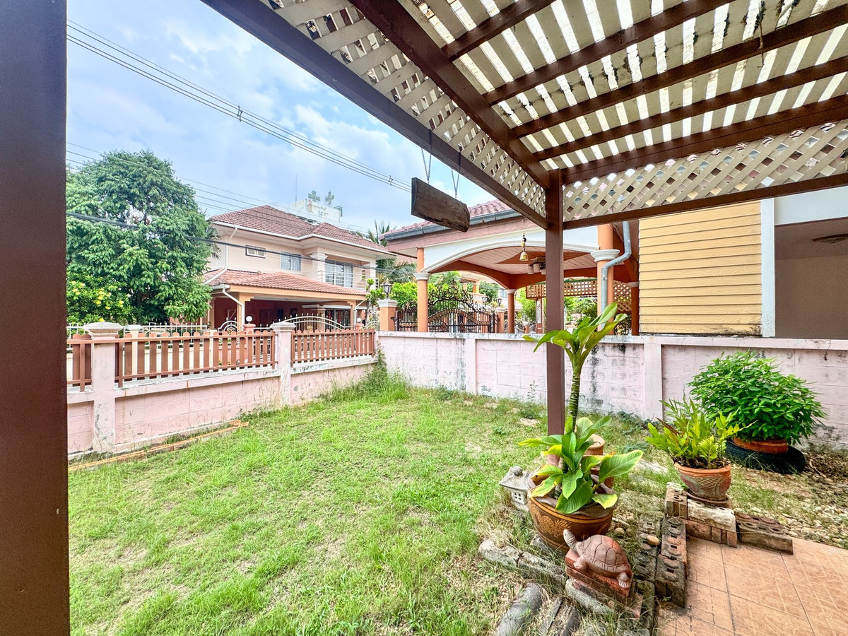 For SaleHouseSriracha Laem Chabang Ban Bueng : Piyawat Bangsean / 3 bedrooms (for sale), Piyawat Bangsean / 3 Bedrooms (FOR SALE) YEAN120