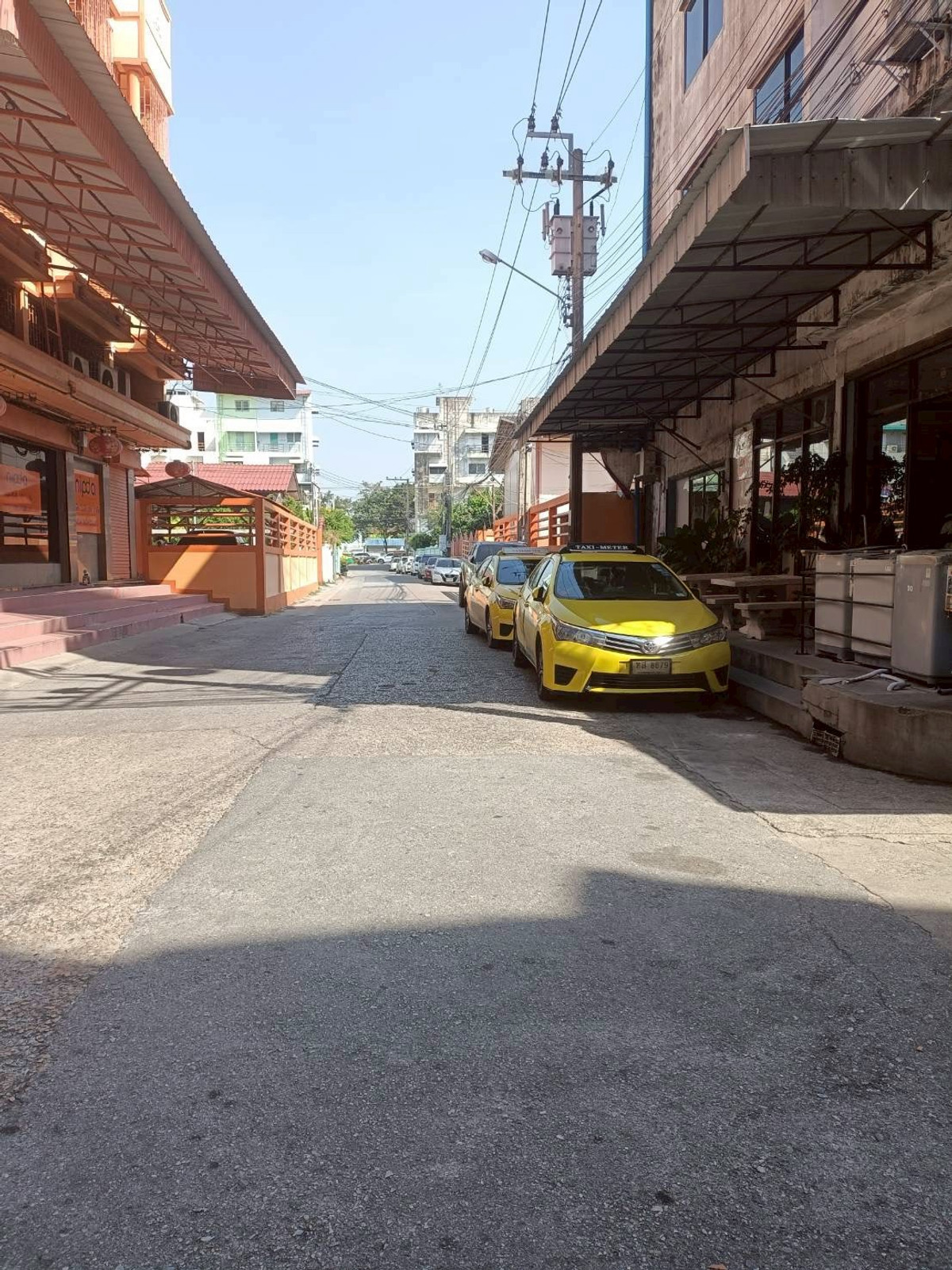 For SaleShop HouseBang kae, Phetkasem : 95710 - Commercial building for sale, 4 floors + rooftop, 2 units, 28 sq m, corner room.