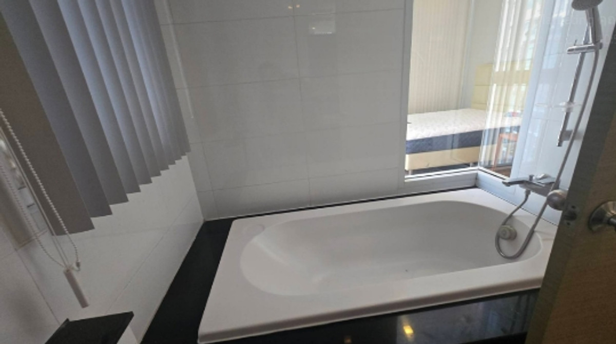 For RentCondoBangna, Bearing, Lasalle : Condo for Rent: The Coast Bangkok Near BTS Bang Na