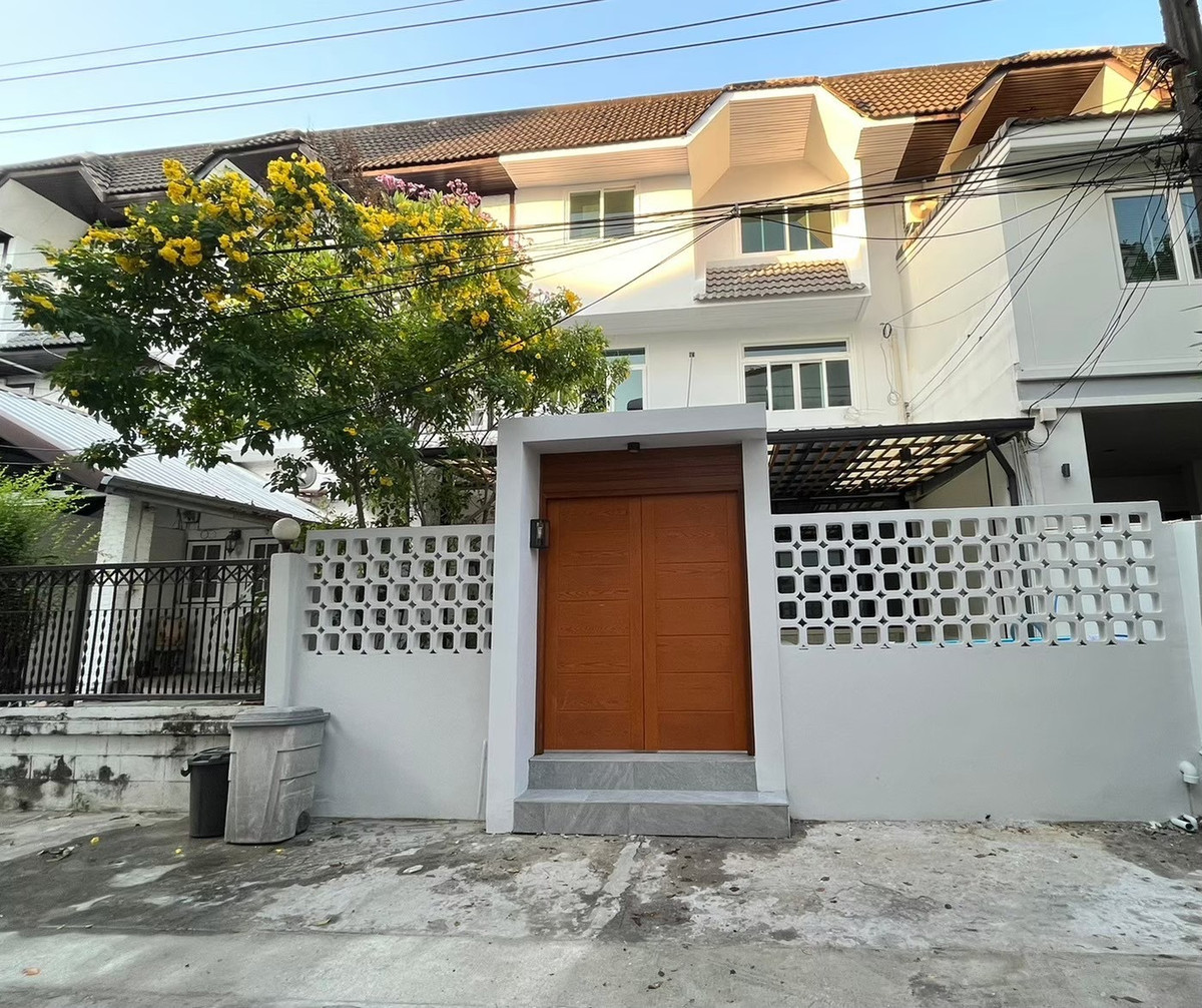 For SaleHouseAri,Anusaowaree : 🔥 For sale 🔥 Detached house Phahonyothin 14 - Detached House Phahonyothin 14 / 3 bedrooms E101