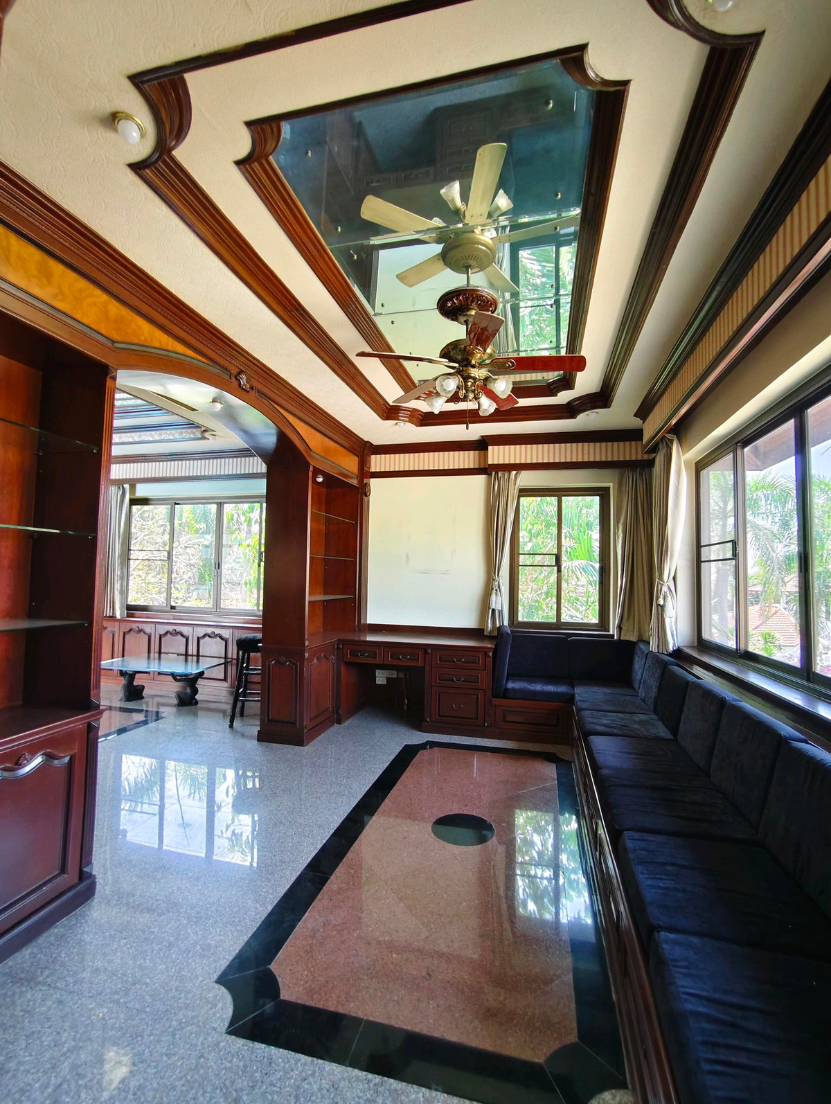 ขายพัทยา บางแสน ชลบุรี สัตหีบ : 🔥ขายด่วน🔥บ้านพูลวิลล่าพัทยา บนเนื้อที่ 1 ไร่ บ้านสุดหรู 3ชั้น 