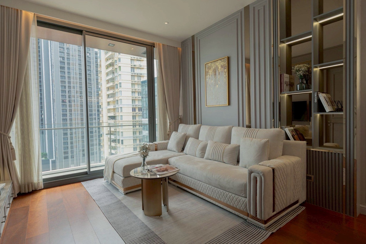 คอนโดสุขุมวิท อโศก ทองหล่อ : KHUN by Yoo  Ready to move in