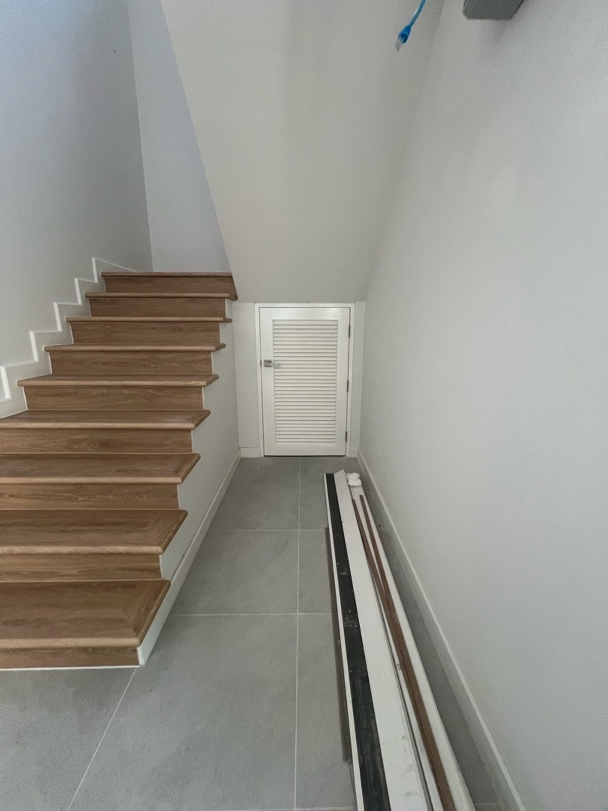 ขายบ้านรัชดา ห้วยขวาง : บ้านสร้างใหม่พร้อมขาย ทำเลใจกลางเมือง