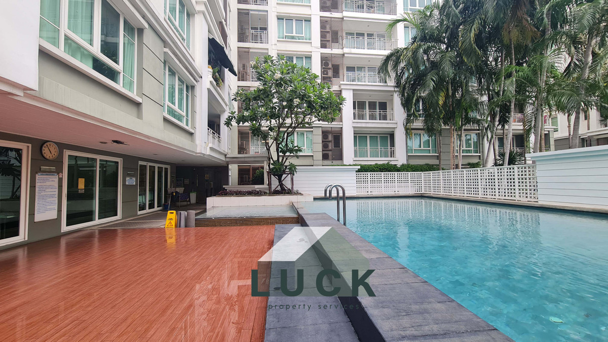 For SaleCondoWongwianyai, Charoennakor : LUCK 🏭Condo for sale, The Bangkok Sathorn-Taksin, next to the BTS, big room, comfortable to live in!!!