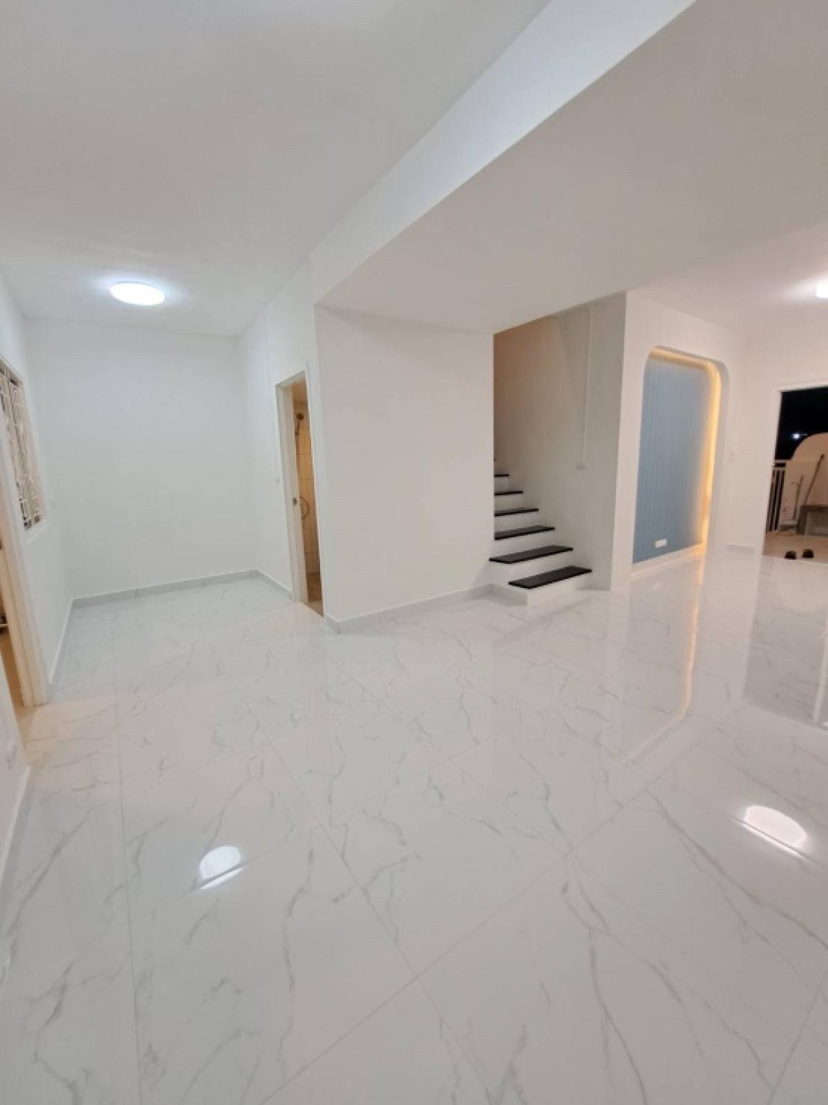 For SaleTownhomePathum Thani,Rangsit, Thammasat : For Sale Townhouse/Townhome , Baanpruksa 63 Bang Kredee – Pathum thani , Bang Kadi , Mueang Pathum Thani , Pathum Thani , CX-144364