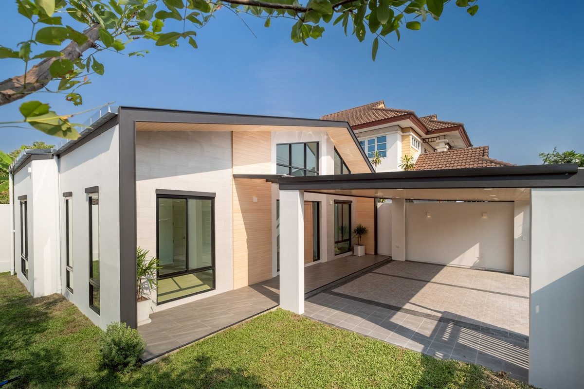 For SaleHouseKaset Nawamin,Ladplakao : Newly renovated detached house Thanasin Village Nawamin 68