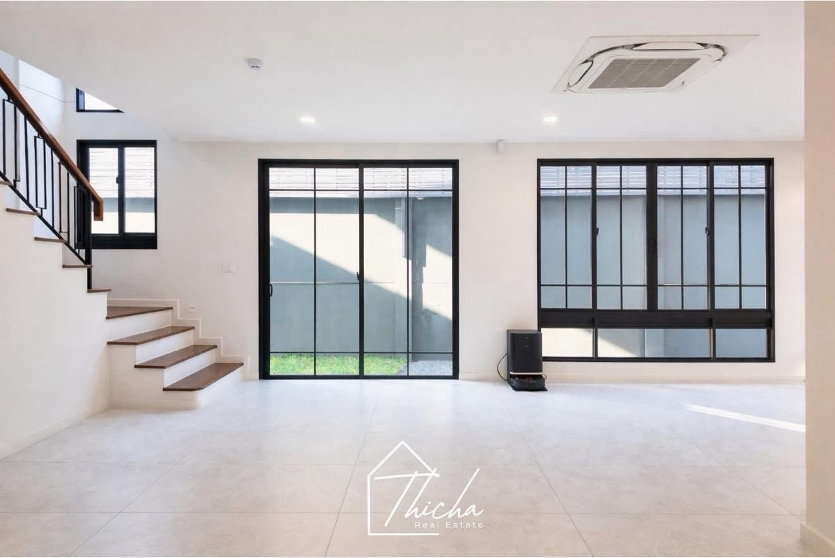 For SaleHouseRama5, Ratchapruek, Bangkruai : Setthasiri Maha Jesadabodin Bridge
 Luxury detached house in Nonthaburi