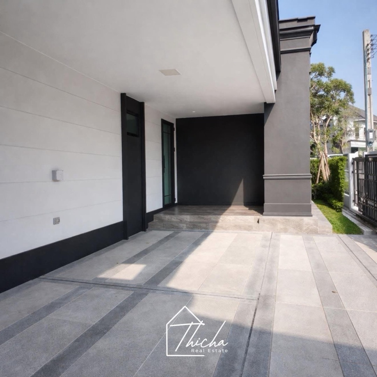 For SaleHouseRama5, Ratchapruek, Bangkruai : Setthasiri Maha Jesadabodin Bridge
 Luxury detached house in Nonthaburi