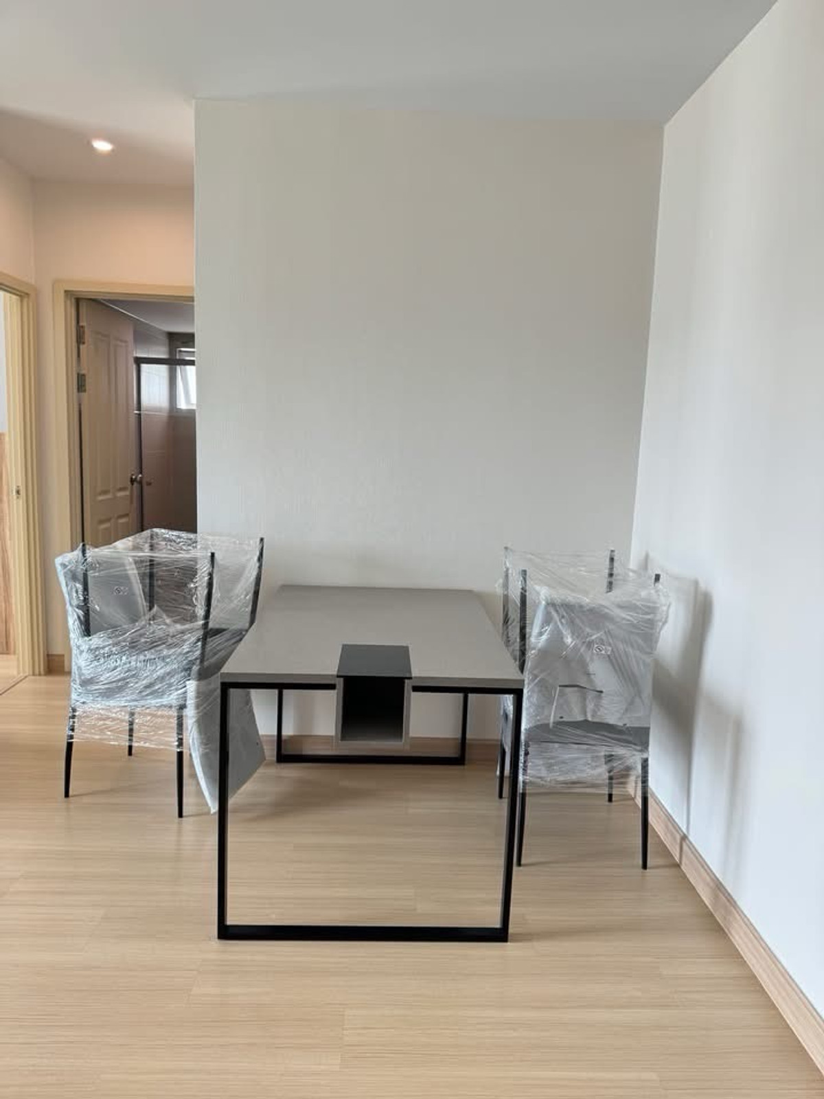 ให้เช่าคอนโดพระราม 9 เพชรบุรีตัดใหม่ RCA : 💕คอนโดศุภาลัยเวอเรนด้าพระราม9 ขนาด 65 ตรม 2 นอน 2 น้ำตึกA ชั้น27 ฟรีที่จอดรถ2คัน  พร้อมอยู่💕
