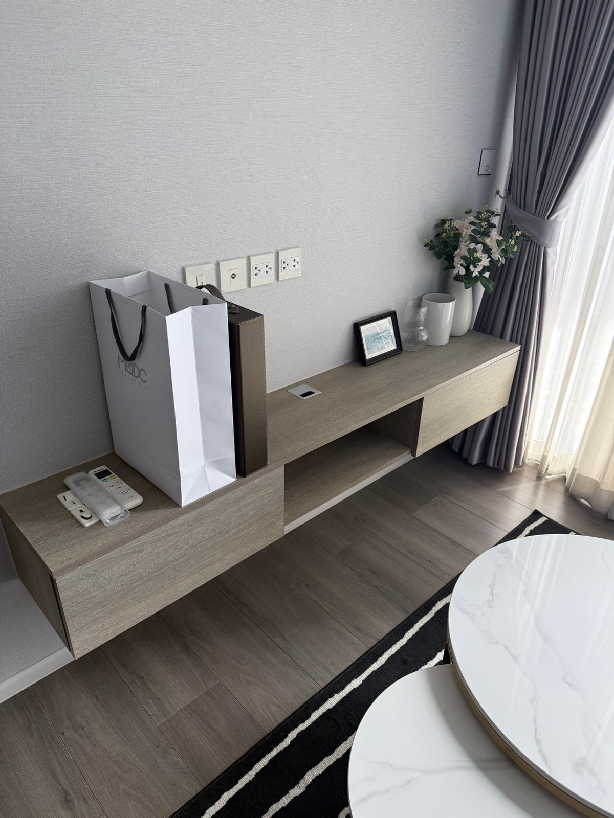 For RentCondoOnnut, Udomsuk : WHIZDOM ESSENCE Sukhumvit 101 for Rent BTS Punnawithi 🌸near Trune Digital Park