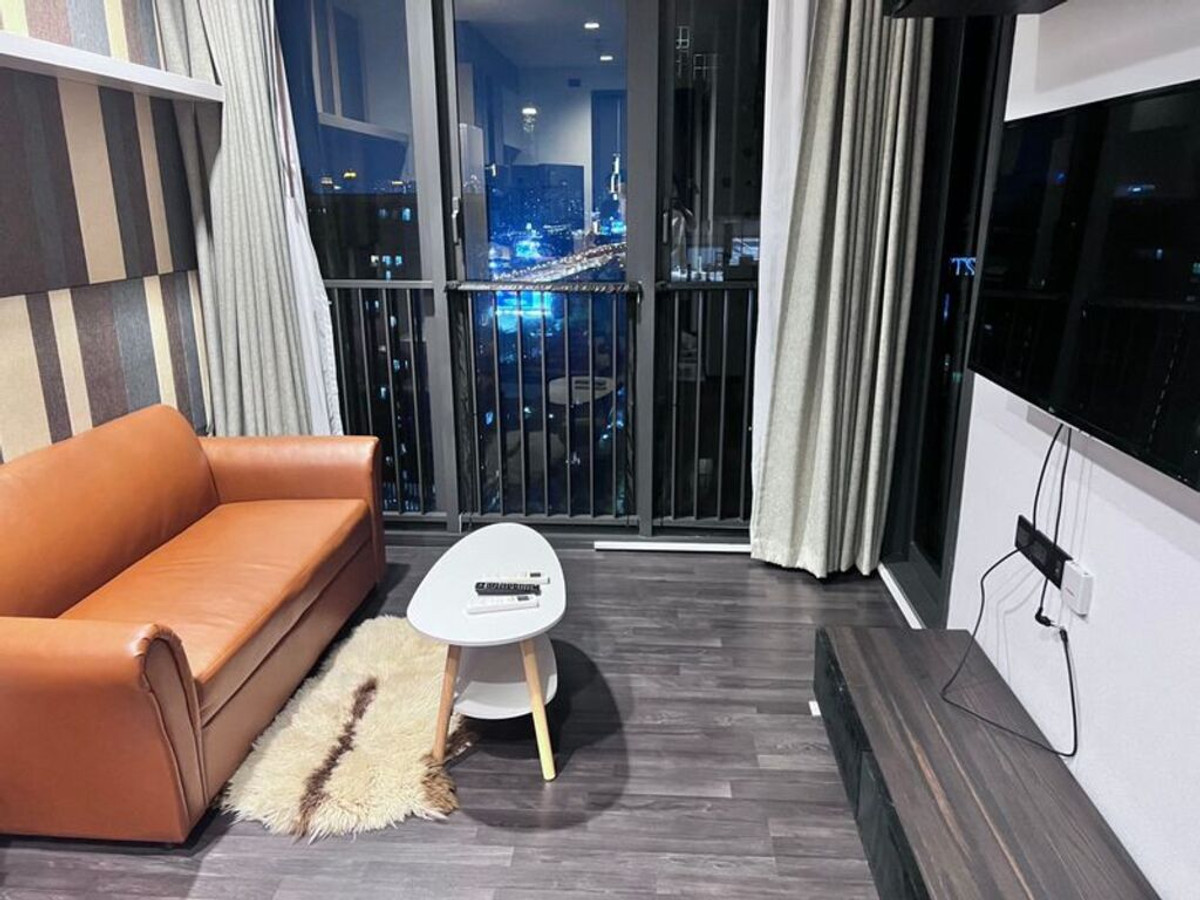 ขายคอนโดพระราม 9 เพชรบุรีตัดใหม่ RCA : ขาย เดอะ ไลน์ อโศก-รัชดา เลขที่ 585/377