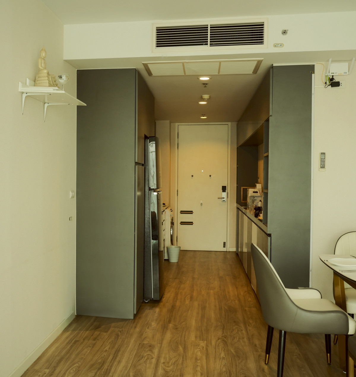 For SaleCondoSilom, Saladaeng, Bangrak : 🔥 Cancelled Booking! This Price is Unbeatable! Siamese Surawong Condo, Ready to Transfer Ownership 🔥 MD-25084634