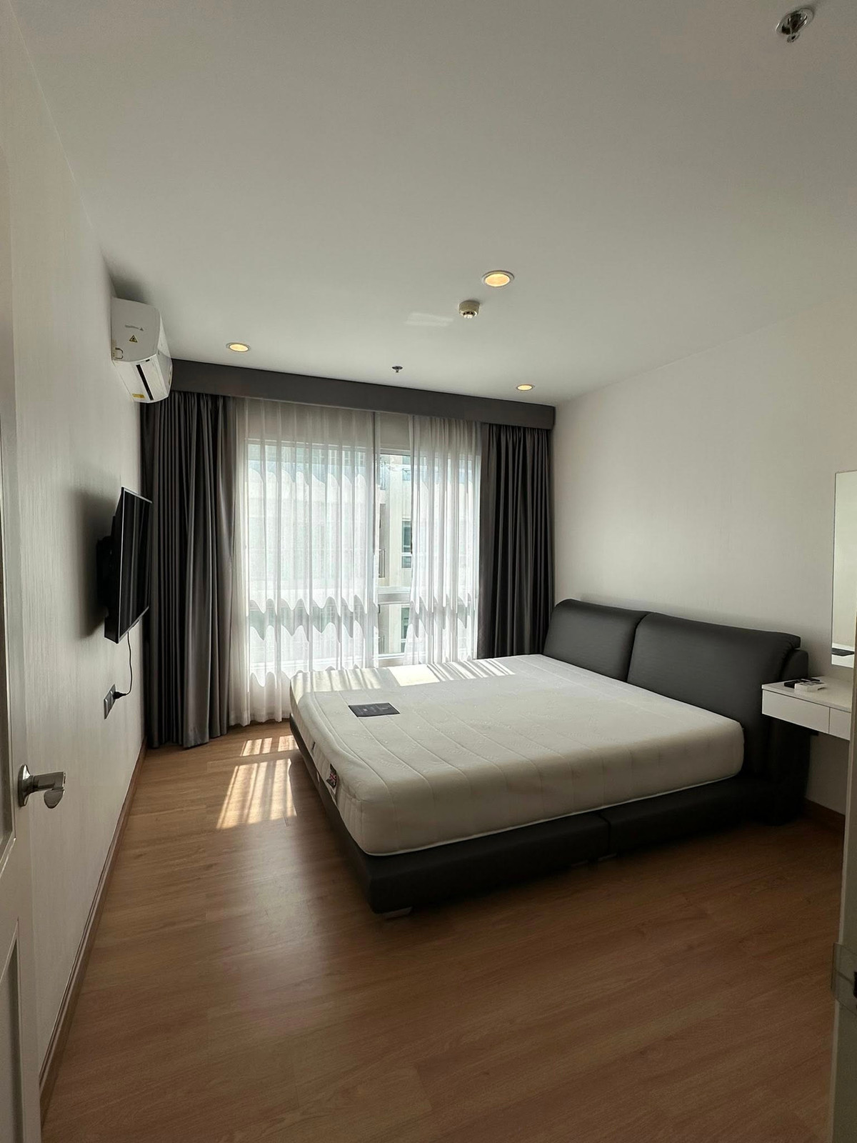 For SaleCondoRama9, Petchburi, RCA : 💰 Get rent instantly! Sale with Tenant: Supalai Wellington 2 (Supalai Wellington 2) - 1 bedroom LC118