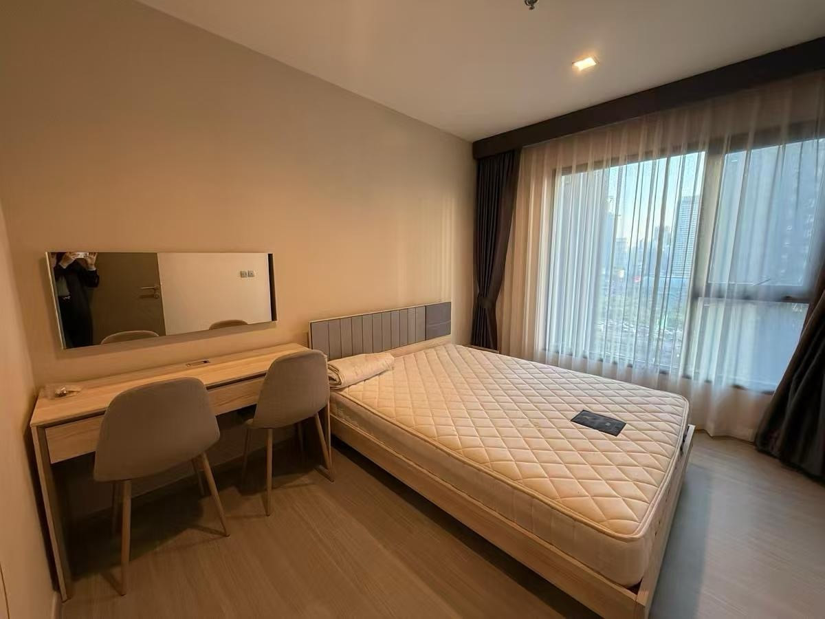 For RentCondoRama9, Petchburi, RCA : Life Asoke–Rama 9 for Rent