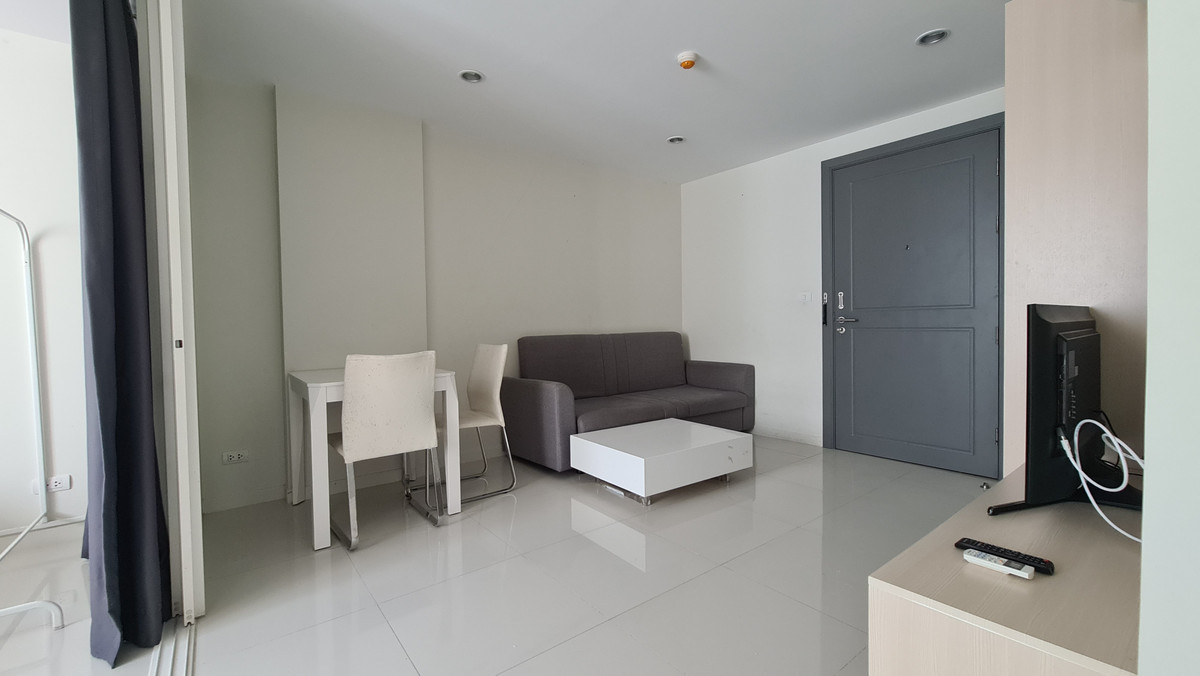 ขายคอนโดพัฒนาการ ศรีนครินทร์ : Elements Srinakarin / 1 Bedroom (FOR SALE), อีลีเม้น ศรีนครินทร์ / 1 ห้องนอน (ขาย) BB041