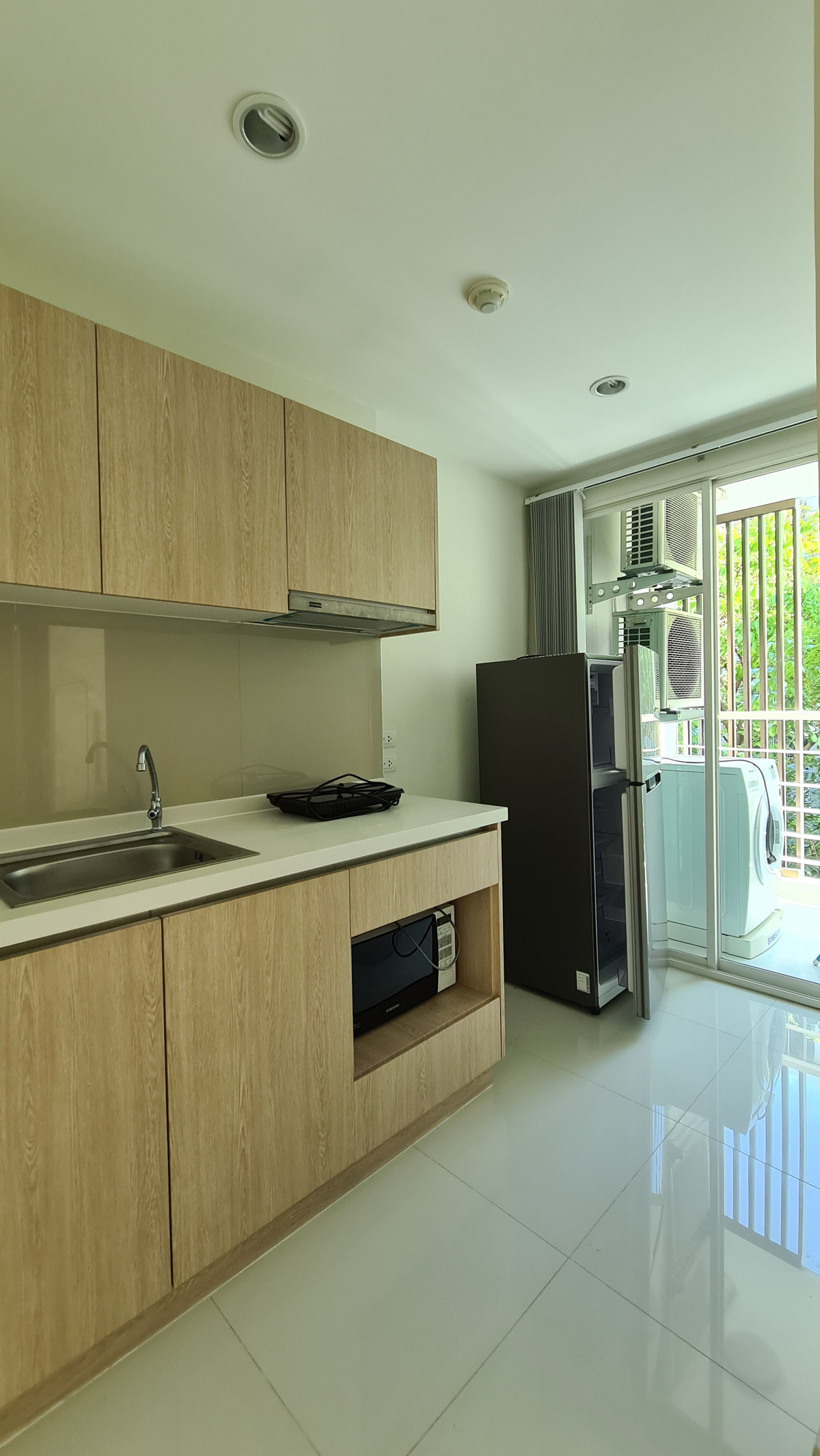 ขายคอนโดพัฒนาการ ศรีนครินทร์ : Elements Srinakarin / 1 Bedroom (FOR SALE), อีลีเม้น ศรีนครินทร์ / 1 ห้องนอน (ขาย) BB041