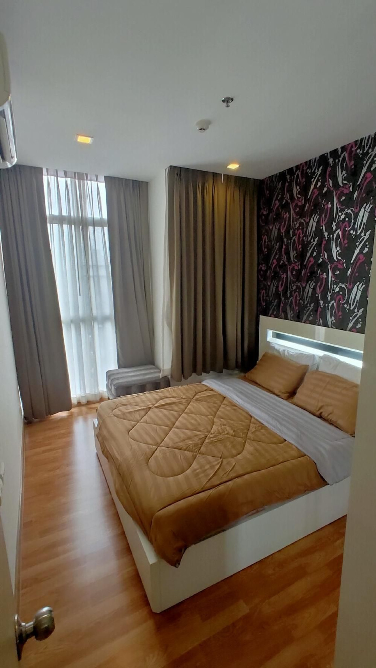 For RentCondoBangna, Bearing, Lasalle : Condo for Rent: The Coast Bangkok