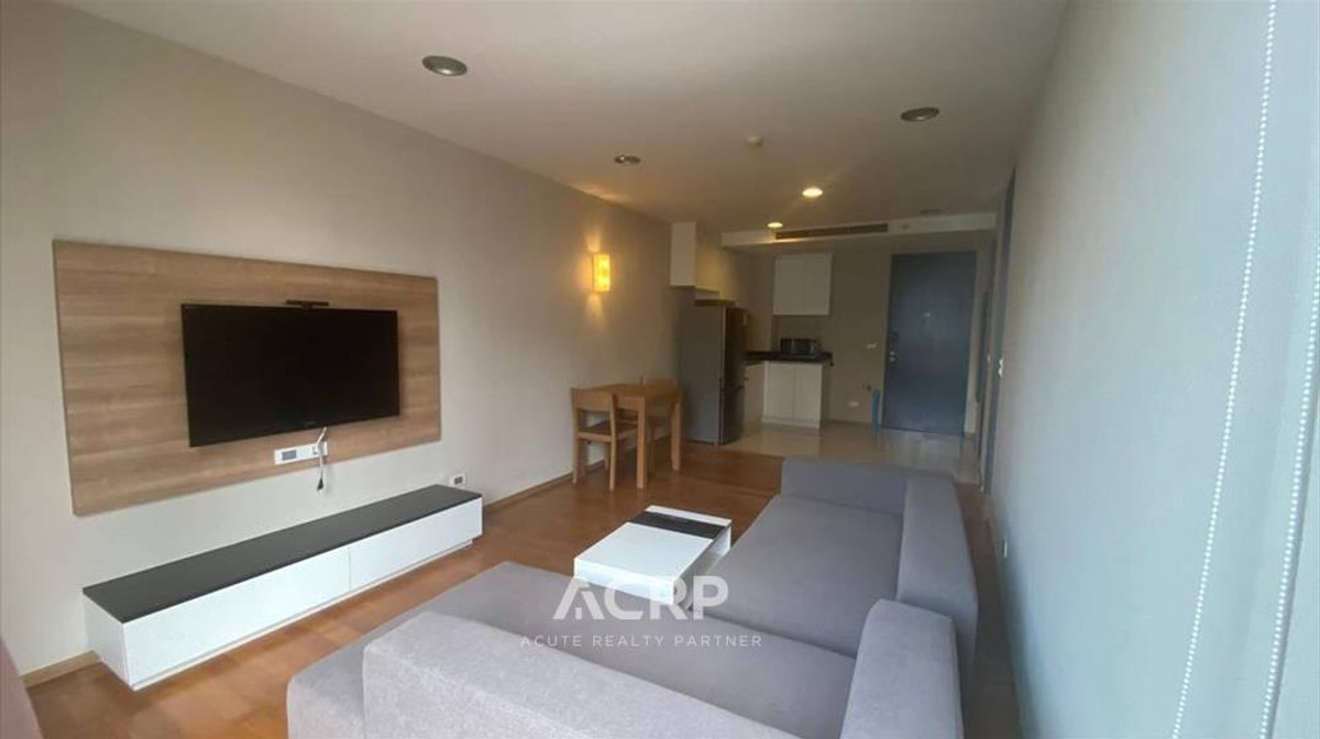 For RentCondoWitthayu, Chidlom, Langsuan, Ploenchit : 1 Bedroom Condo Tempo Ruamrudee under market for sale 6 mb , near BTS Ploen Chit