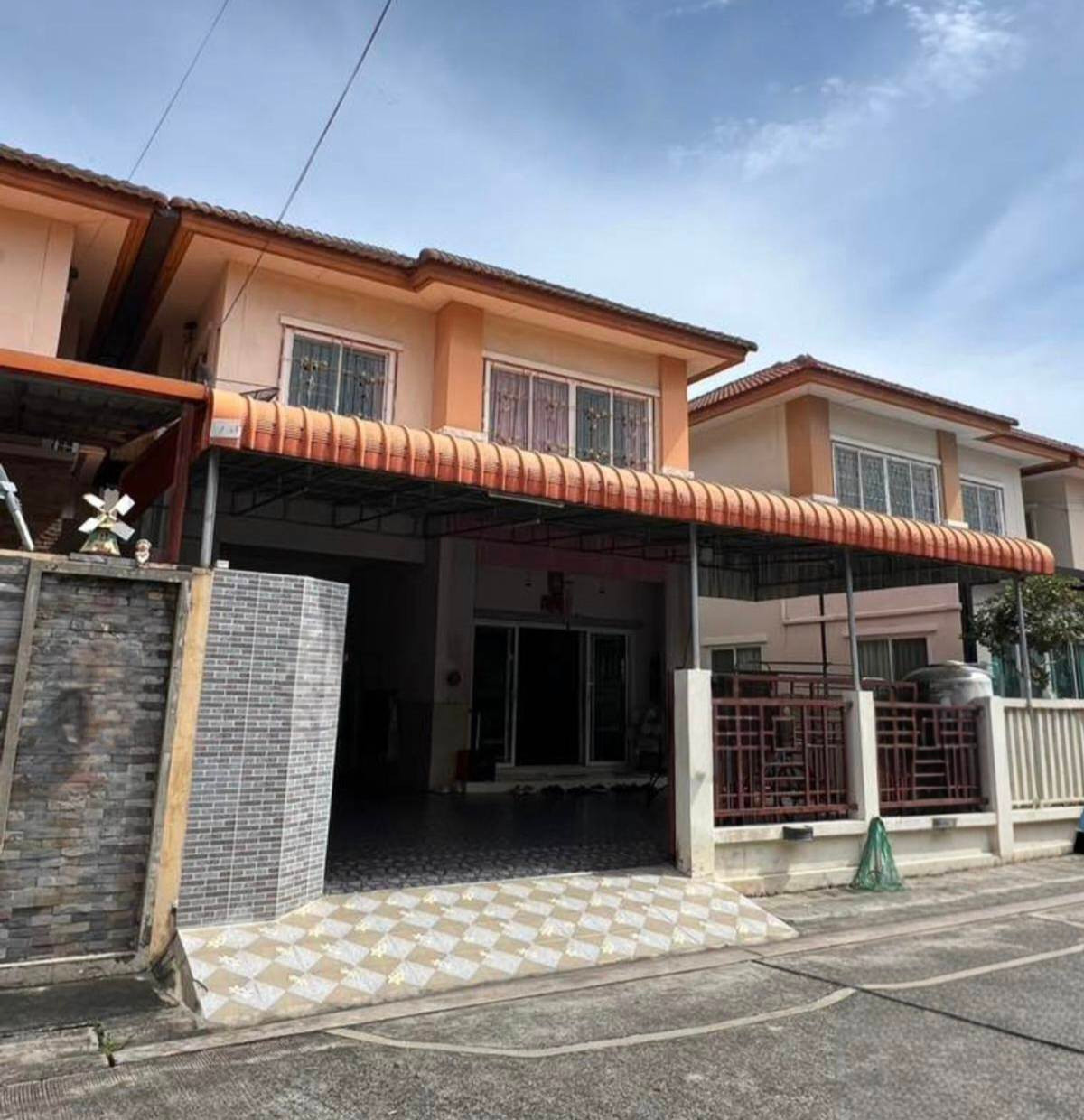 ขายสมุทรปราการ สำโรง : 35.1ตรว 3นอน2น้ำ บ้านแฝด 2 ชั้น ปัญฐิญา แพรกษา