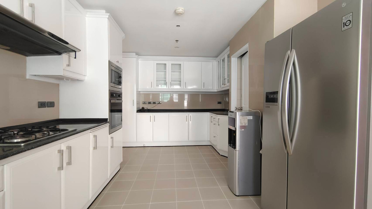 For RentSukhumvit, Asoke, Thonglor : For Rent: GM Tower (Pet Friendly) - 150,000 THB [MKr260221]