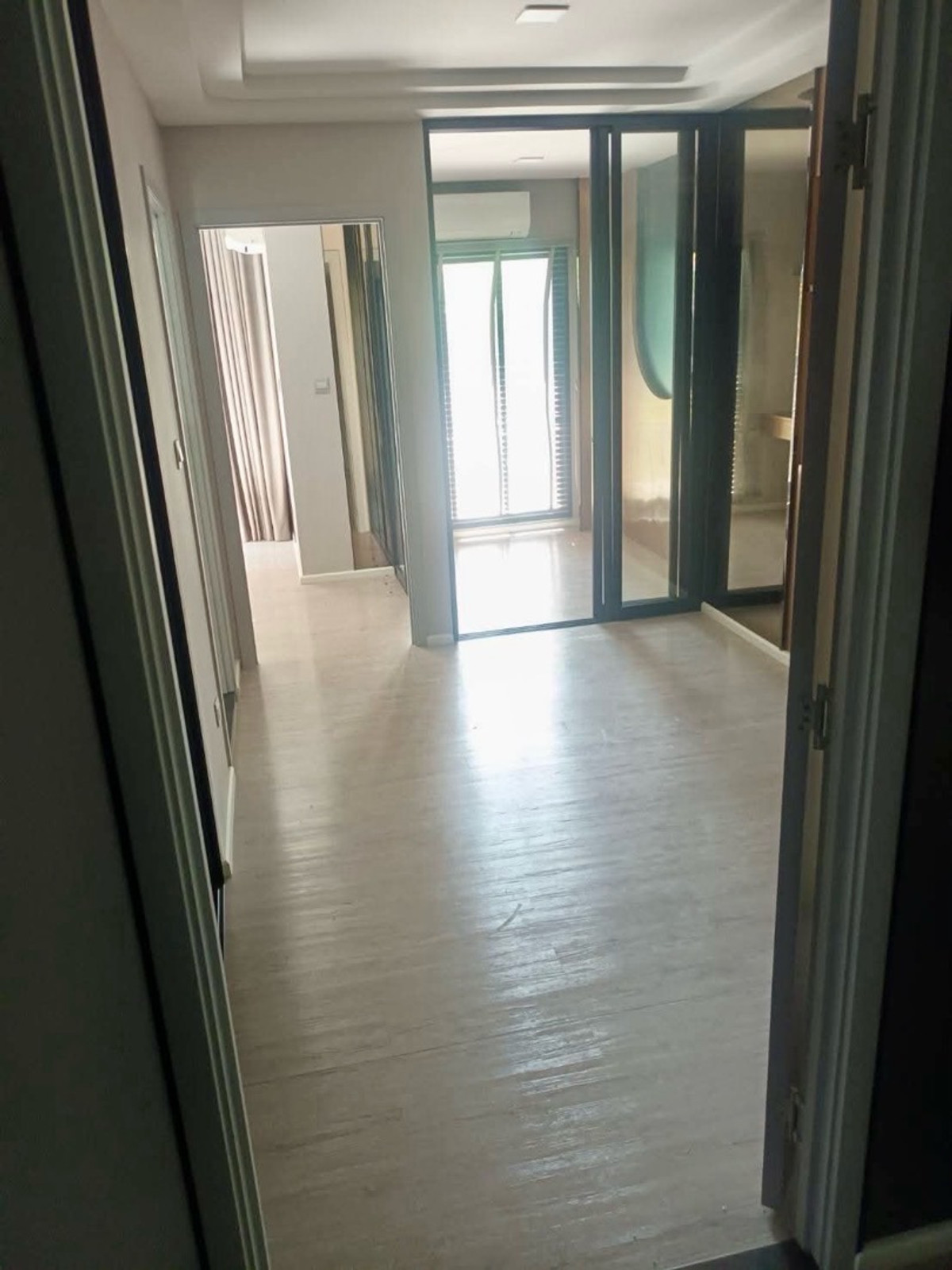 For RentShop HouseKasetsart, Ratchayothin : 🔆New building for rent, 2 floors, 300 sq m, near Kasetsart University, Phahonyothin 34, next to the road, parking for 5-7 cars🔆