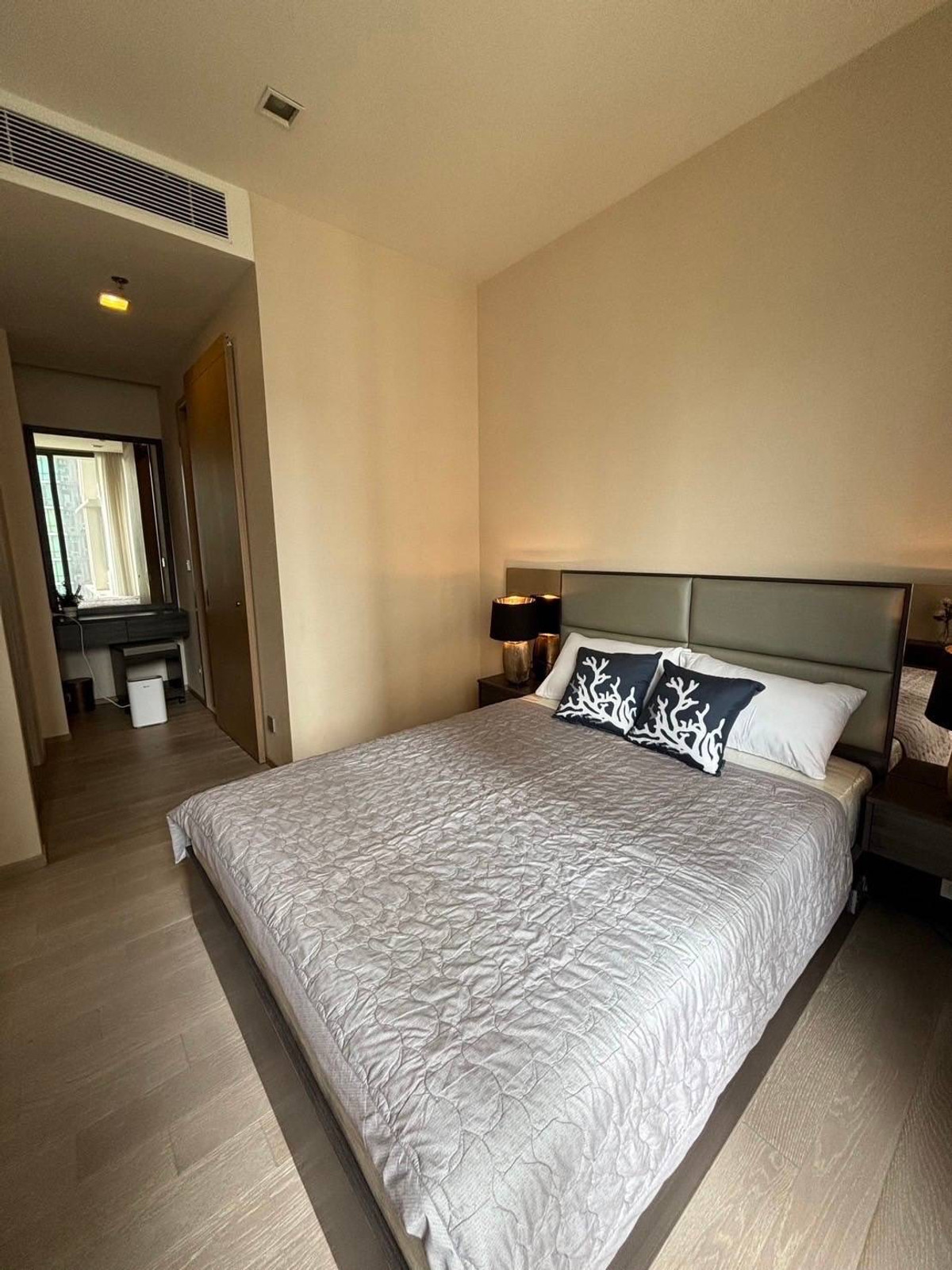 ให้เช่าคอนโดสุขุมวิท อโศก ทองหล่อ : ให้เช่า คอนโด The Esse Asoke ใกล้ MRT สุขุมวิท และ BTS อโศก