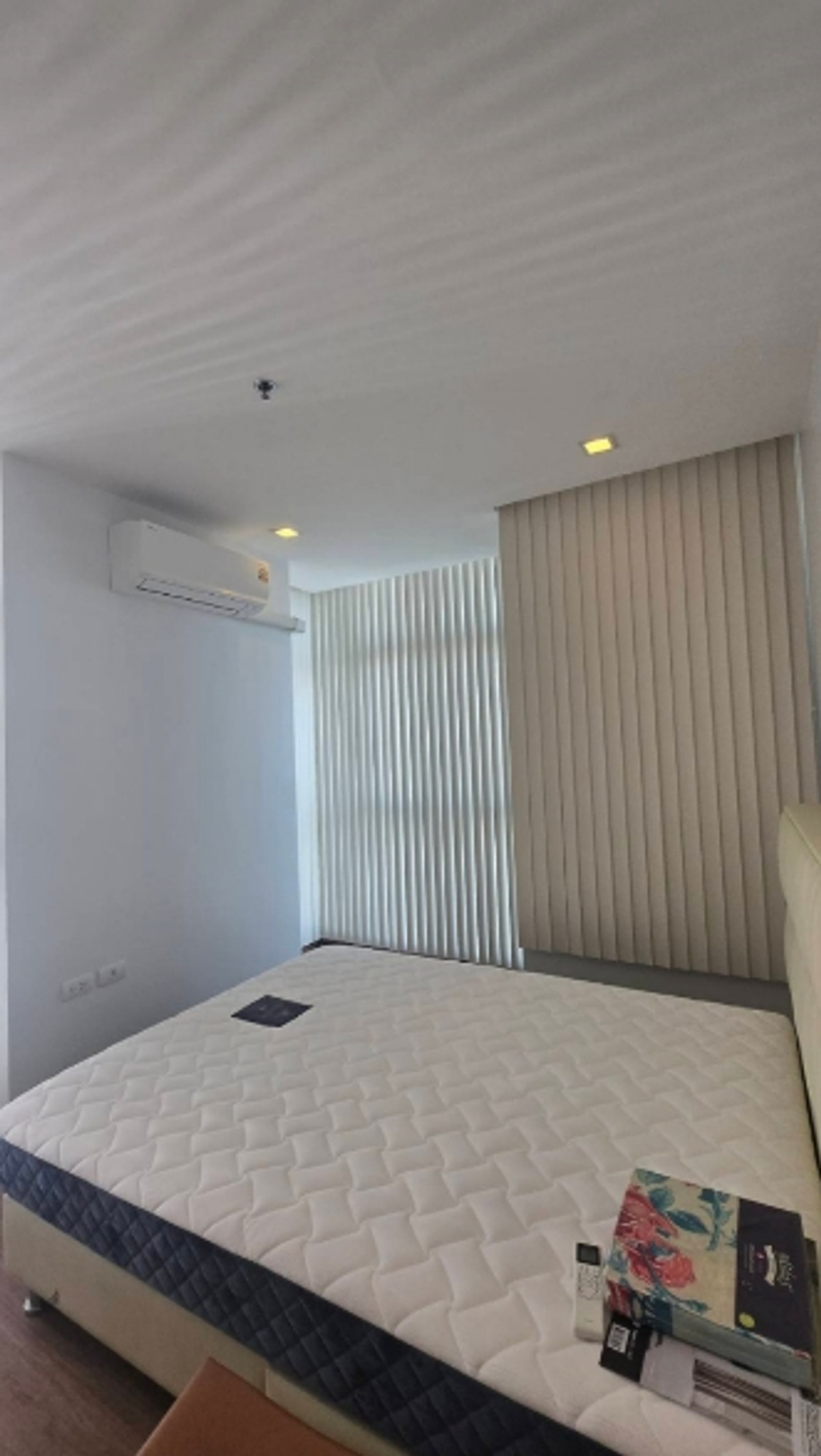 For RentCondoBangna, Bearing, Lasalle : Condo for Rent: The Coast Bangkok Near BTS Bang Na