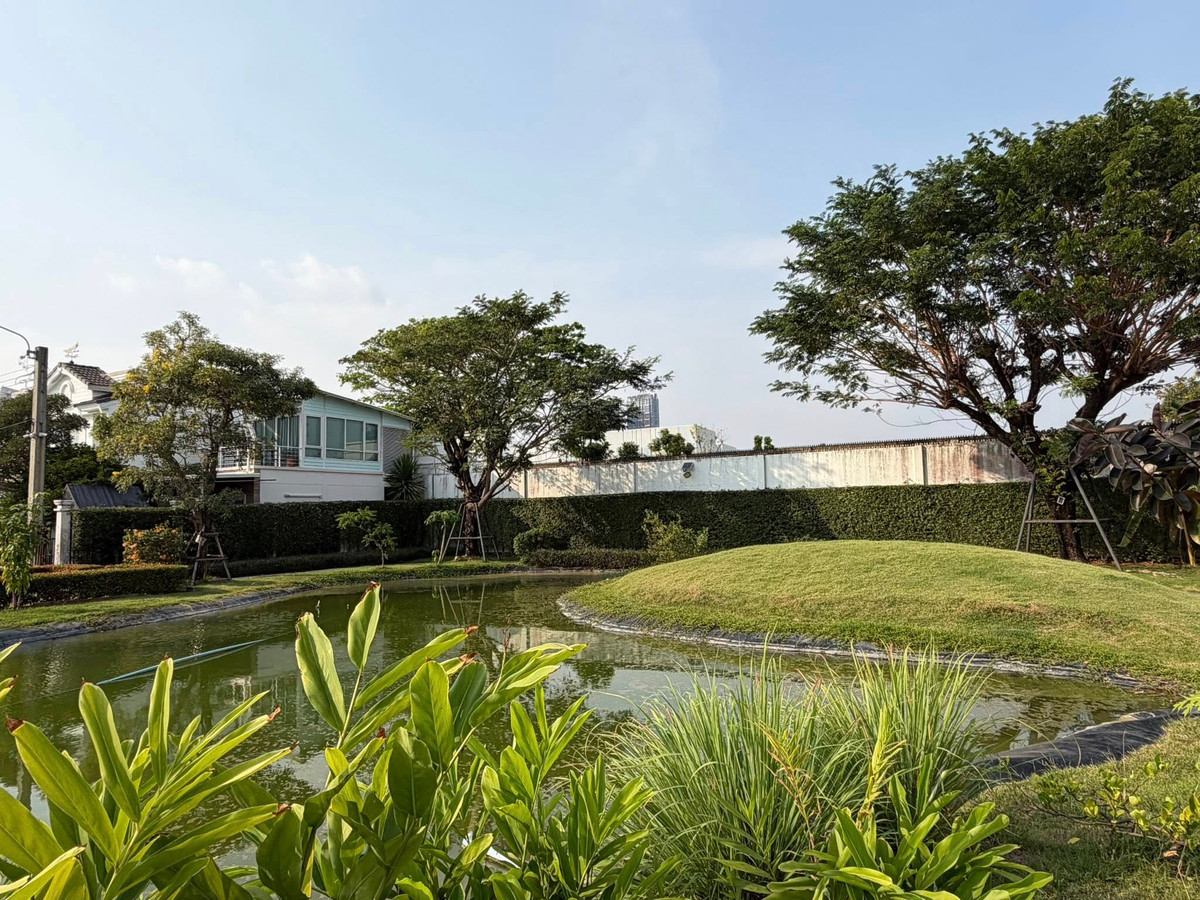 For SaleTownhomeBangna, Bearing, Lasalle : 18.1 sq m, 2 bedrooms, 3 bathrooms, 2-story townhome, Indy Bangna Km 7