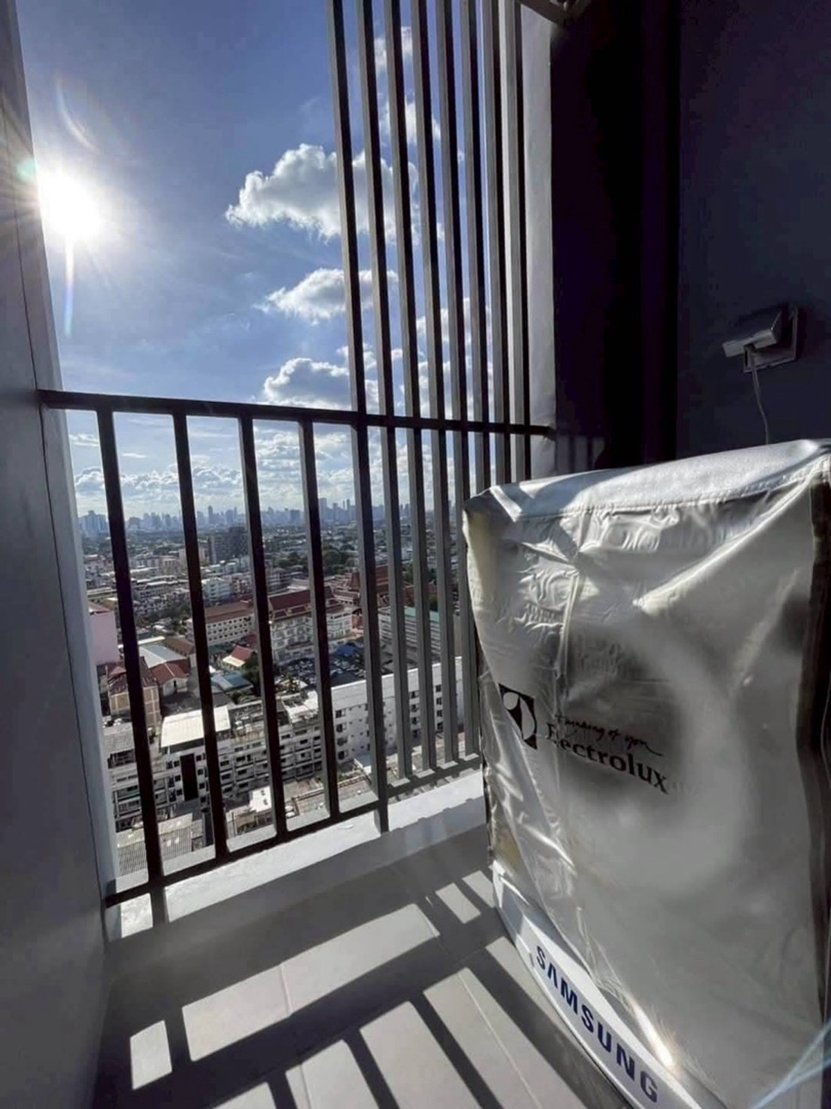 For RentCondoRamkhamhaeng, Hua Mak : For rent MODIZ Raiham Ramkhamhaeng