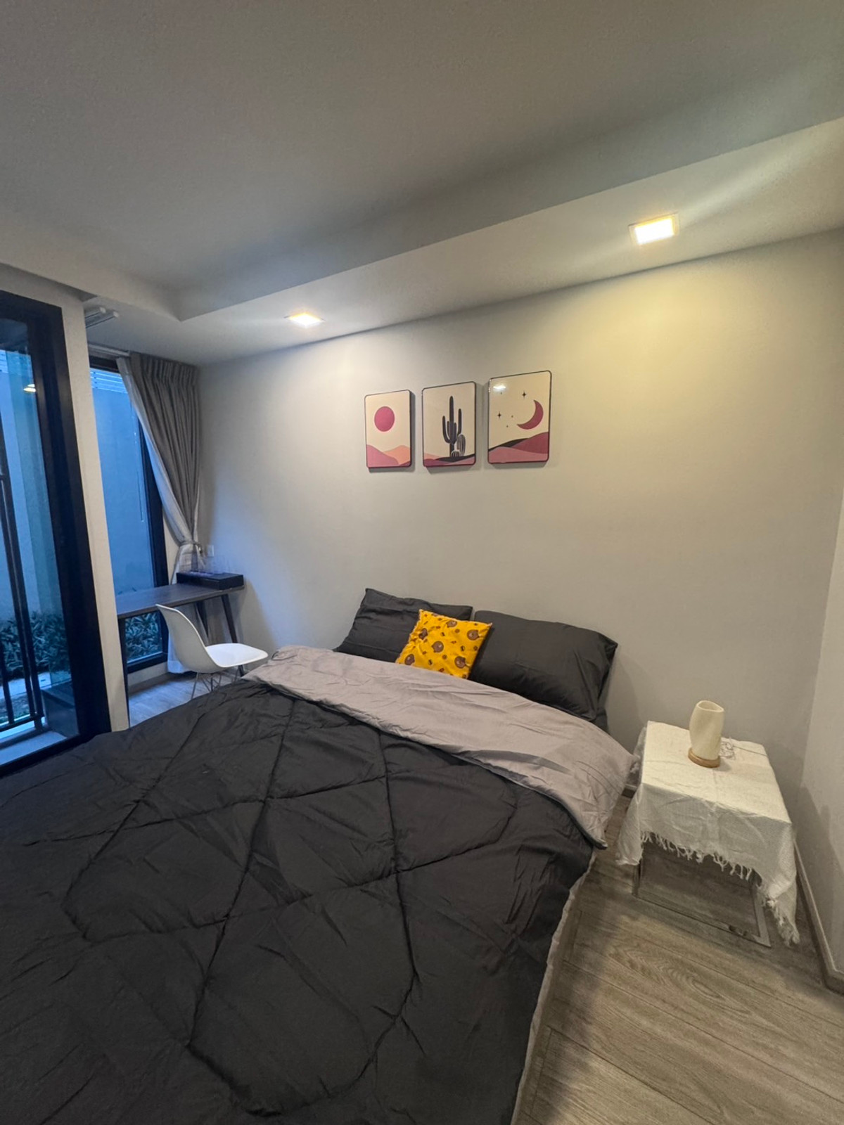 For RentCondoRatchathewi,Phayathai : Urgent for rent!! Ready to move in on February 20, 2026, BTS Ratchathewi / Pet Friendly, can raise dogs and cats🐕✨Maestro 14 Siam-Ratchathewi