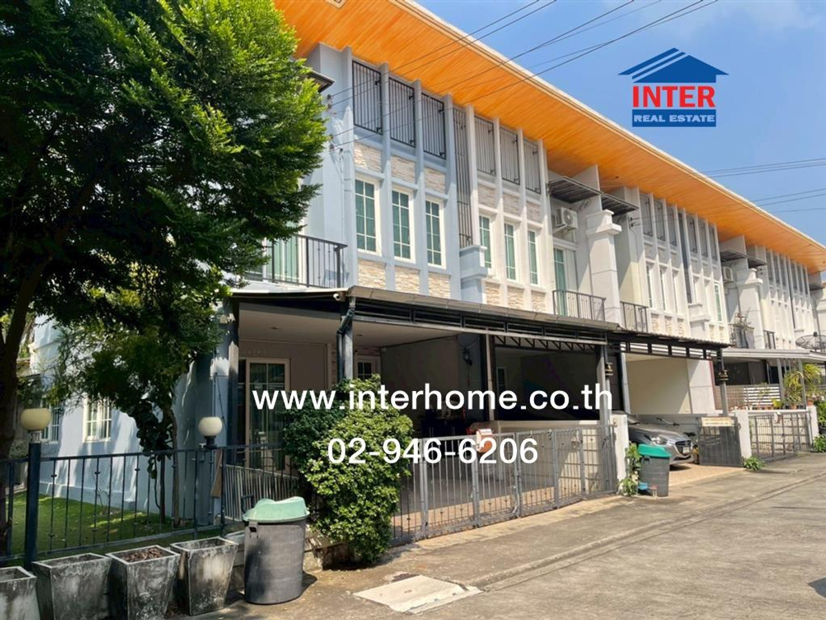 ขายทาวน์โฮมเกษตร นวมินทร์ ลาดปลาเค้า : ทาวน์โฮม 2 ชั้น 33.2 ตร.ว. หมู่บ้านโกลเด้น ทาวน์ ลาดพร้าว-เกษตรนวมินทร์ ซอยนวมินทร์42 แยก27 ถนนนวมินทร์ ถนนรามอินทรา เขตบึงกุ่ม กรุงเทพมหานคร