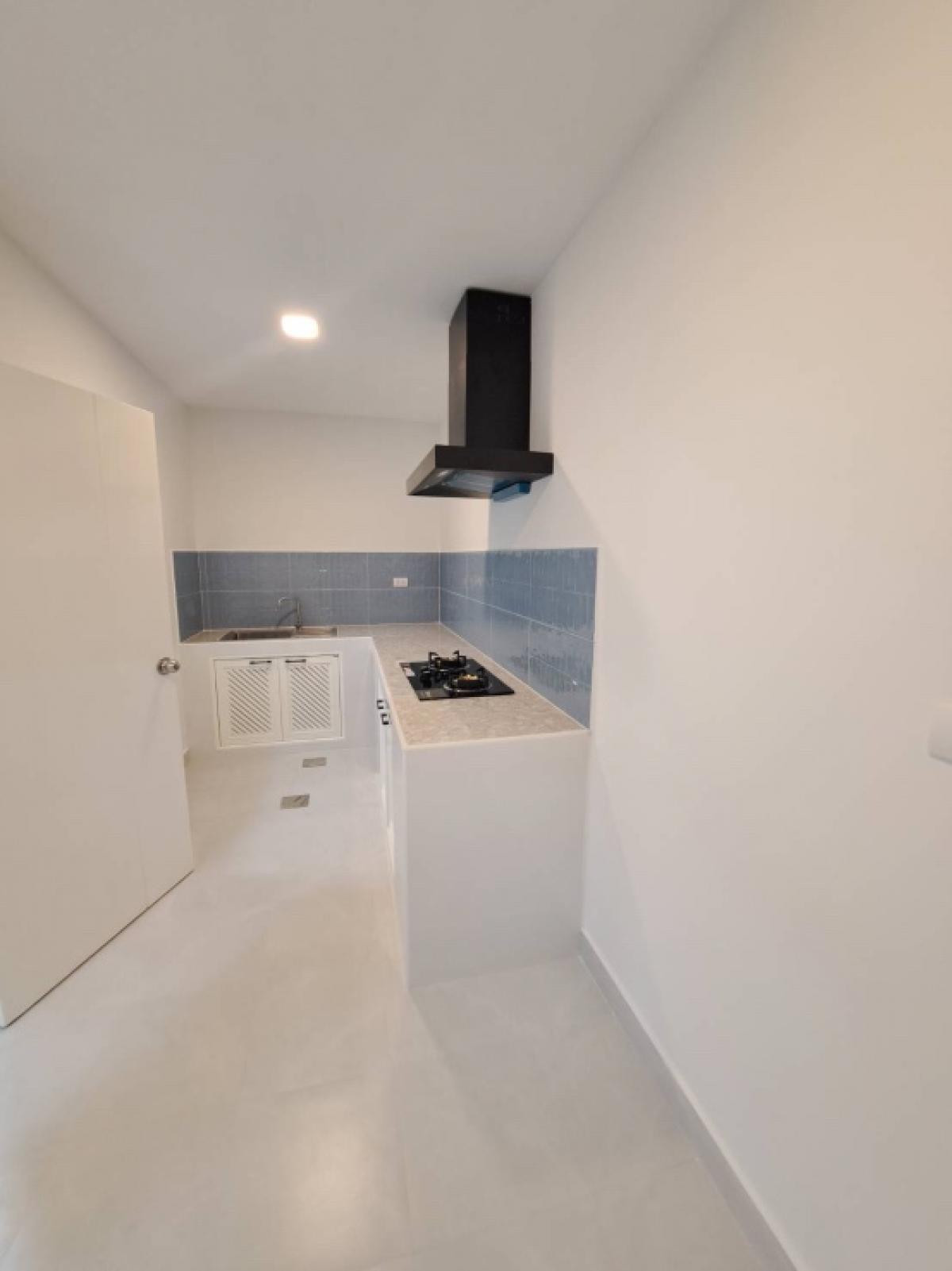 For SaleTownhomePathum Thani,Rangsit, Thammasat : For Sale Townhouse/Townhome , Baanpruksa 63 Bang Kredee – Pathum thani , Bang Kadi , Mueang Pathum Thani , Pathum Thani , CX-144364