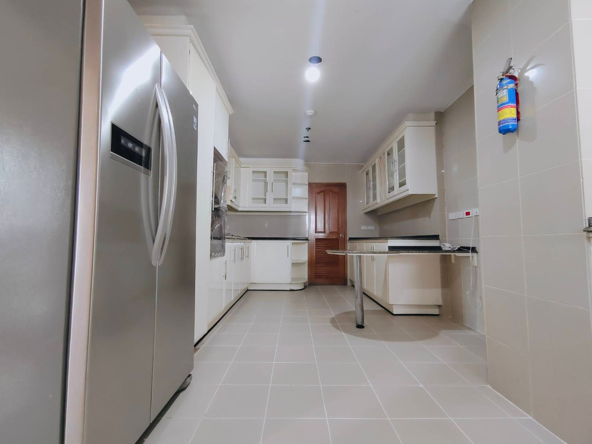 For RentSukhumvit, Asoke, Thonglor : For Rent: GM Tower (Pet Friendly) - 180,000 THB [MKr260223]