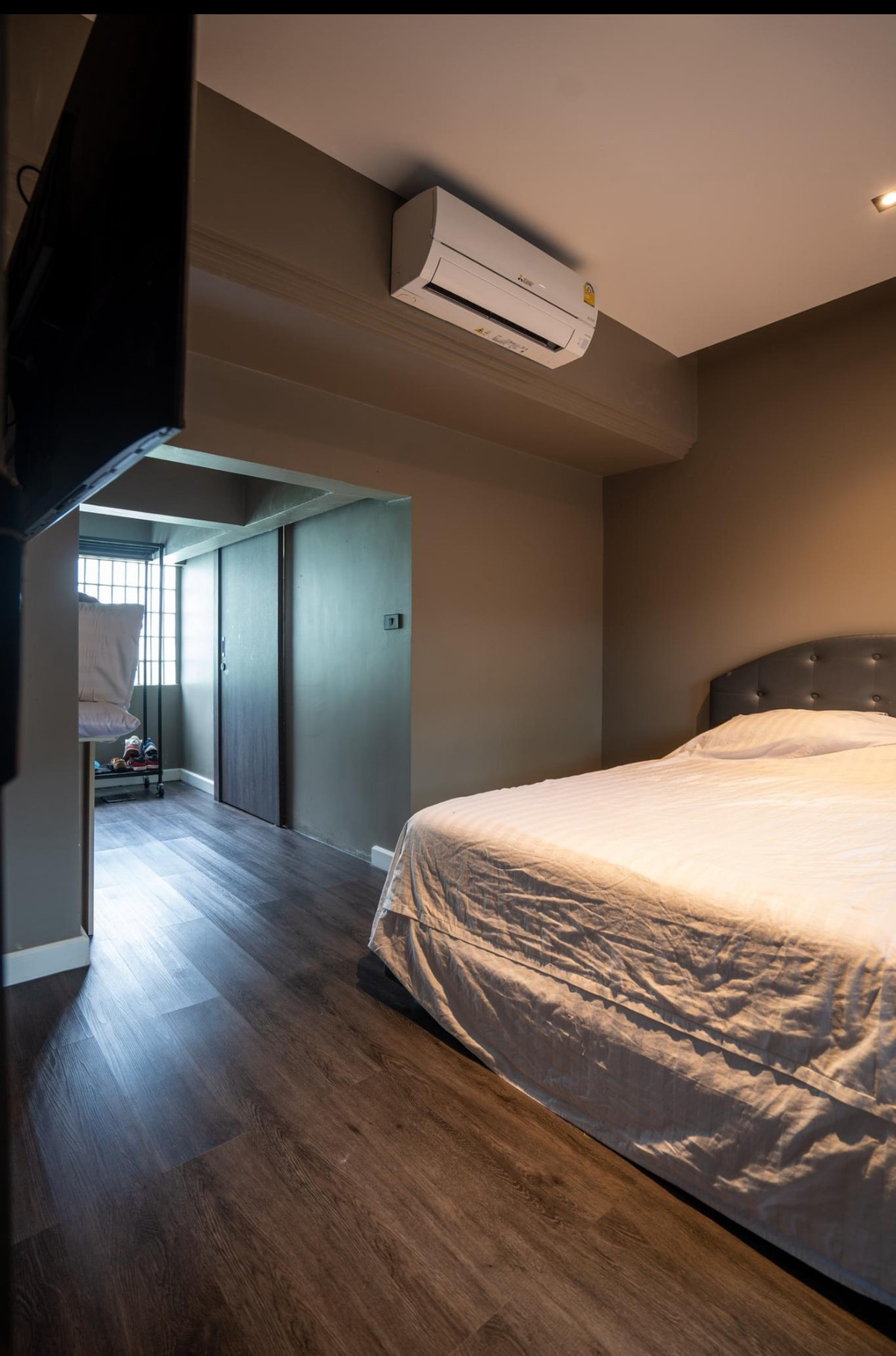 For SaleHouseChokchai 4, Ladprao 71, Ladprao 48, : FOR SALE HOUSE 4 BEDROOM 5 BATHROOM 250 SQ.M -- READY TO MOVE IN --