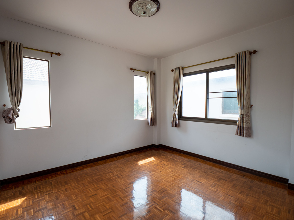 For RentHouseNonthaburi, Bang Yai, Bangbuathong : #Single house for sale #Single house for rent #Fueangsuk Village 5, corner plot 101.9 sq m.