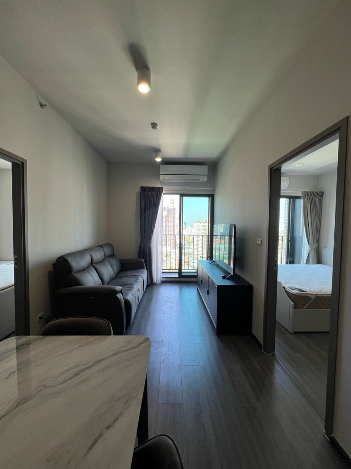 ให้เช่าคอนโดคลองเตย กล้วยน้ำไท : ห้องใหม่ เฟอร์ครบ วิวสวย