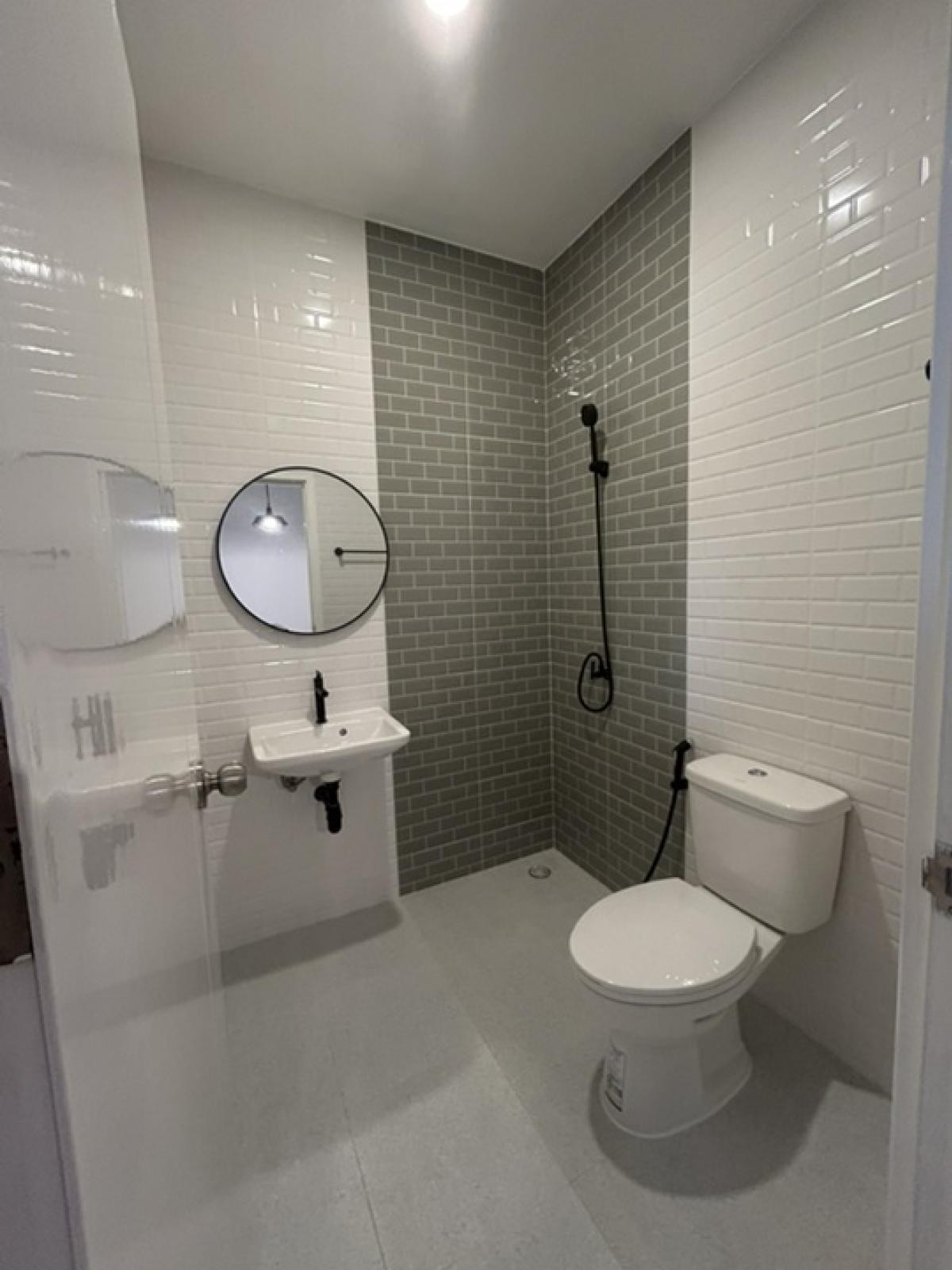 For SaleTownhomePathum Thani,Rangsit, Thammasat : For Sale Townhouse/Townhome , Baanpruksa 63 Bang Kredee – Pathum thani , Bang Kadi , Mueang Pathum Thani , Pathum Thani , CX-144364