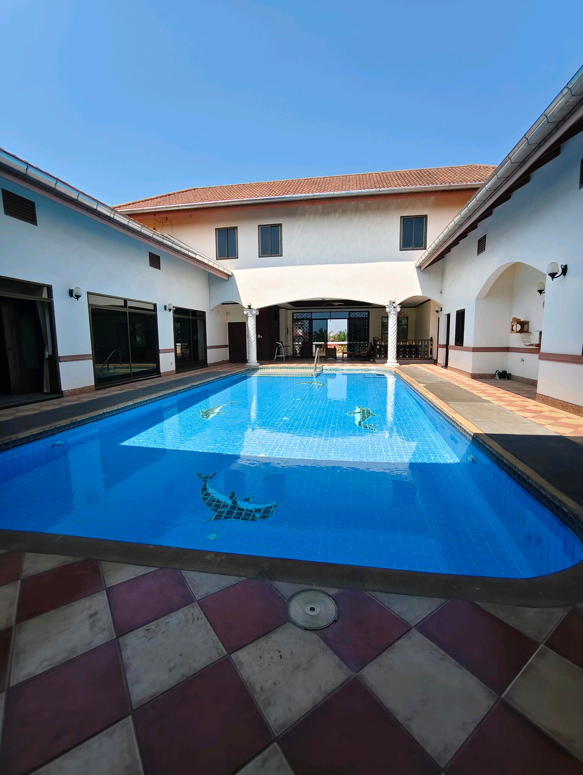 ขายพัทยา บางแสน ชลบุรี สัตหีบ : 🔥ขายด่วน🔥บ้านพูลวิลล่าพัทยา บนเนื้อที่ 1 ไร่ บ้านสุดหรู 3ชั้น 