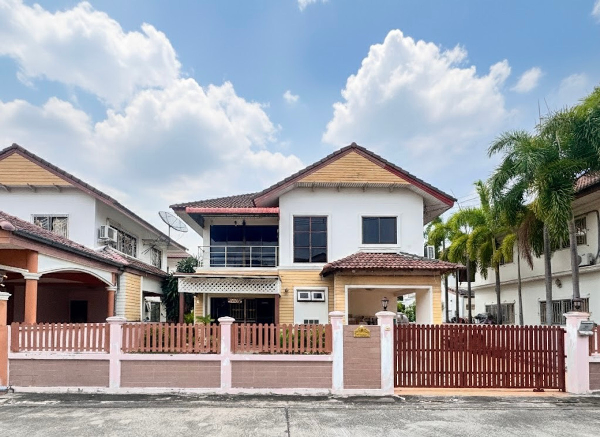 For SaleHouseSriracha Laem Chabang Ban Bueng : Piyawat Bangsean / 3 bedrooms (for sale), Piyawat Bangsean / 3 Bedrooms (FOR SALE) YEAN120