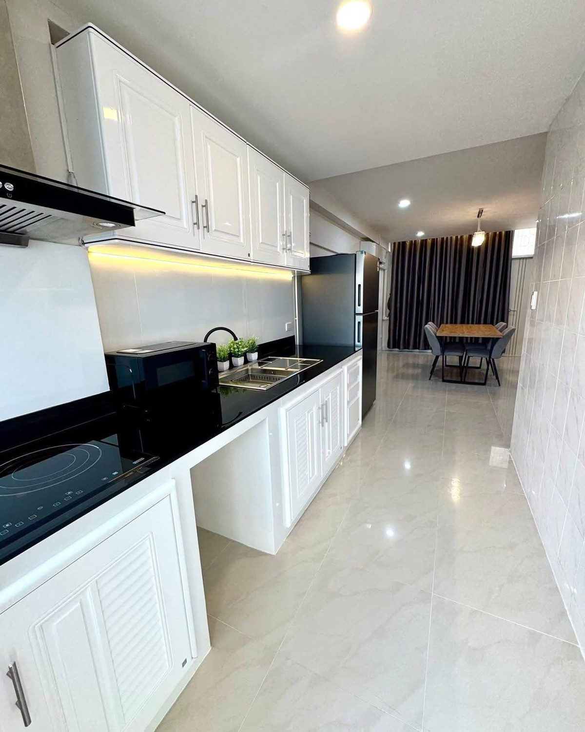 ให้เช่าคอนโดพระราม 9 เพชรบุรีตัดใหม่ RCA : LTHC14411 – Condo for Rent | Siam Condominium | 104 sqm | 3 Beds 2 Baths | Near MRT Rama 9 | 40K/Month | คอนโดให้เช่า สยาม คอนโดมิเนียม