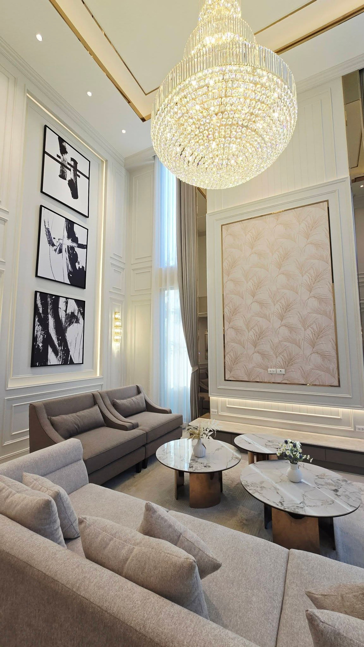 ให้เช่าบ้านบางนา แบริ่ง ลาซาล : [ปล่อยเช่า] ✨ บ้านหรู 3 ชั้น ใกล้Mega บางนา | บ้านกลางเมือง ดิอิดิชั่น บางนา | พร้อมลิฟท์และ Penthouse ส่วนตัว