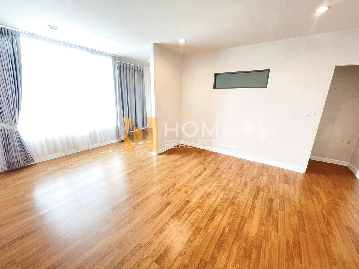 For SaleTownhomePattanakan, Srinakarin : The Metro Pattanakarn - Srinakarin / 3 Bedrooms (FOR SALE) FONT032