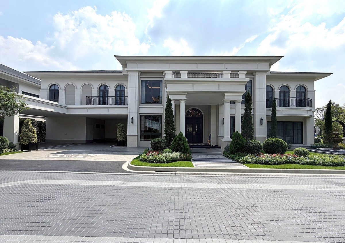 ขายบ้านปิ่นเกล้า จรัญสนิทวงศ์ : 🔥🏡𝐍𝐀𝐑𝐀𝐒𝐈𝐑𝐈 บรมราชชนนี คฤหาสน์หรู สไตล์อังกฤษ เปิดให้เข้าชมแล้ววันนี้ ซื้อตรงกับโครงการ 📲 095-9299924 