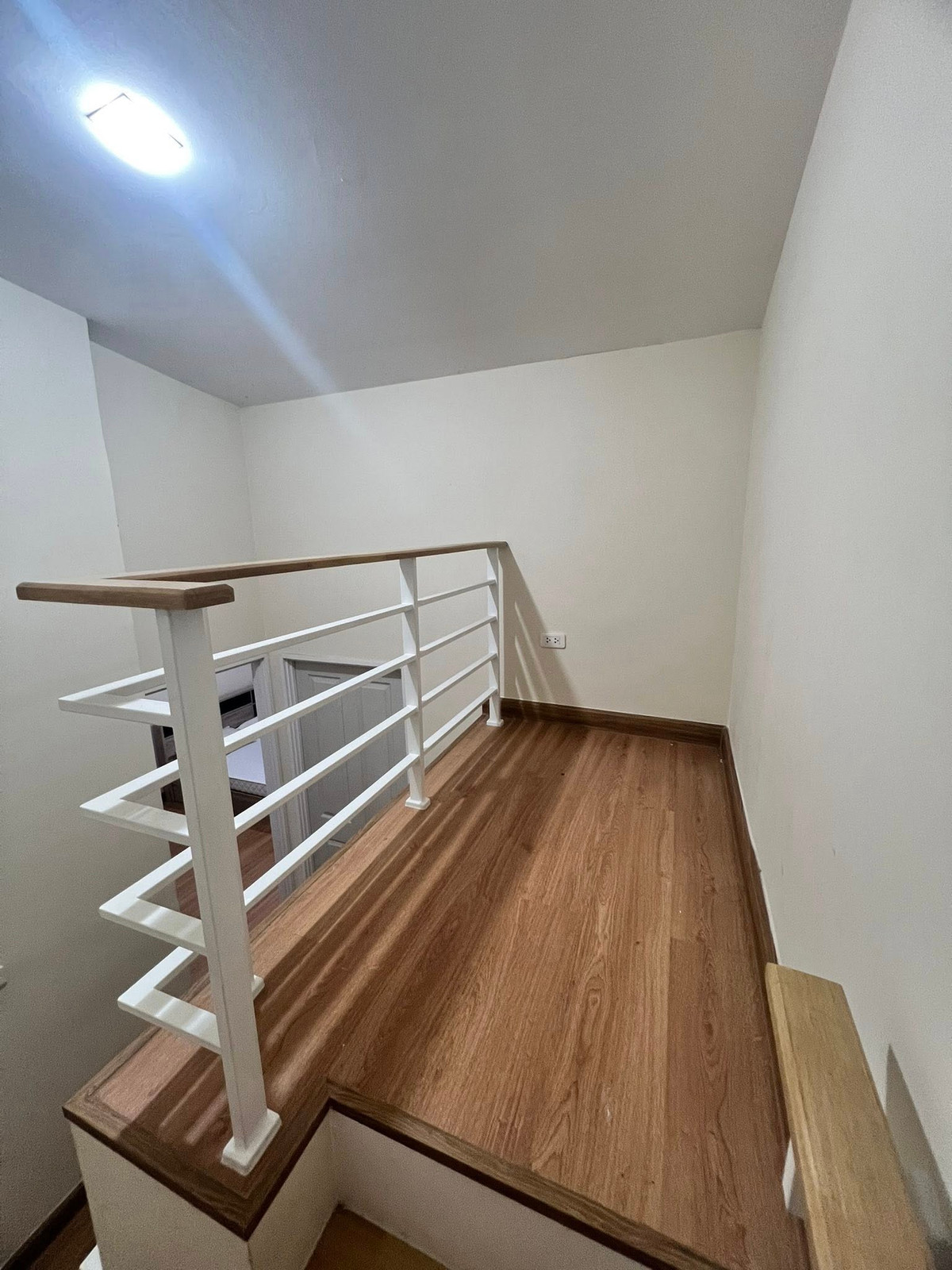 ให้เช่าทาวน์โฮมบางแค เพชรเกษม : โกลเด้น ทาวน์ บางแค / 4 ห้องนอน (เช่า), Golden Town Bangkhae / 4 Bedrooms (FOR RENT) BALL256