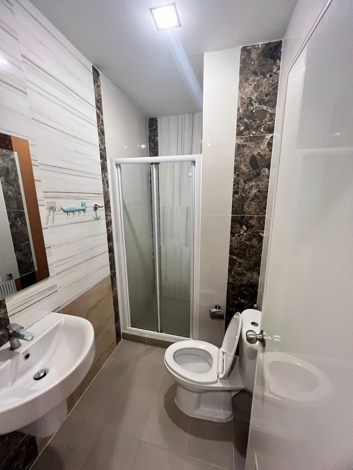 ให้เช่าทาวน์โฮมบางแค เพชรเกษม : โกลเด้น ทาวน์ บางแค / 4 ห้องนอน (เช่า), Golden Town Bangkhae / 4 Bedrooms (FOR RENT) BALL256